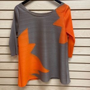 fashionable women top  Size L custom made